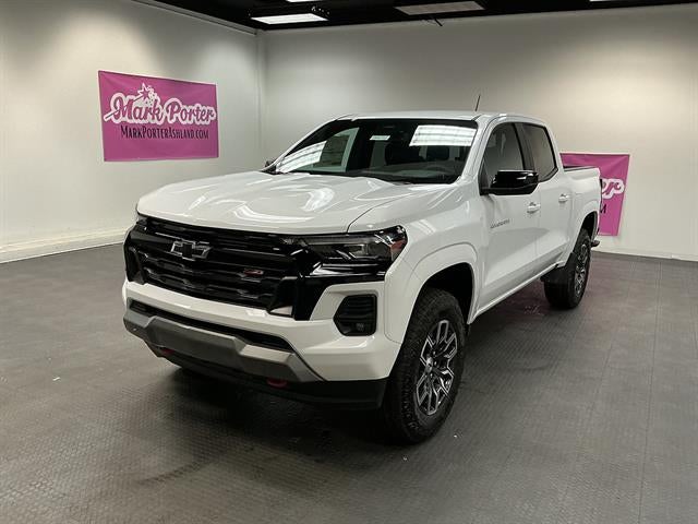 Summit White 2026 Chevrolet Colorado Pickup Truck Four-Wheel Drive Automatic