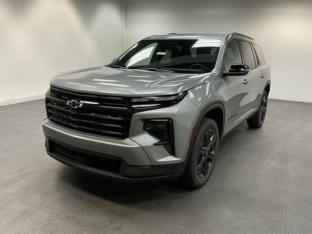 Sterling Gray Metallic 2027 Chevrolet Traverse SUV / Crossover Front-Wheel Drive Automatic
