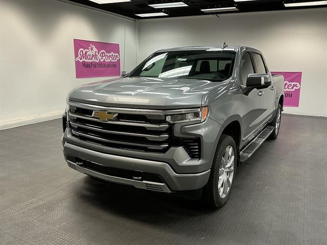 Sterling Gray Metallic 2026 Chevrolet Silverado 1500 Pickup Truck Four-Wheel Drive Automatic
