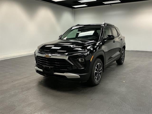 Mosaic Black Metallic 2026 Chevrolet Trailblazer SUV / Crossover Four-Wheel Drive Automatic