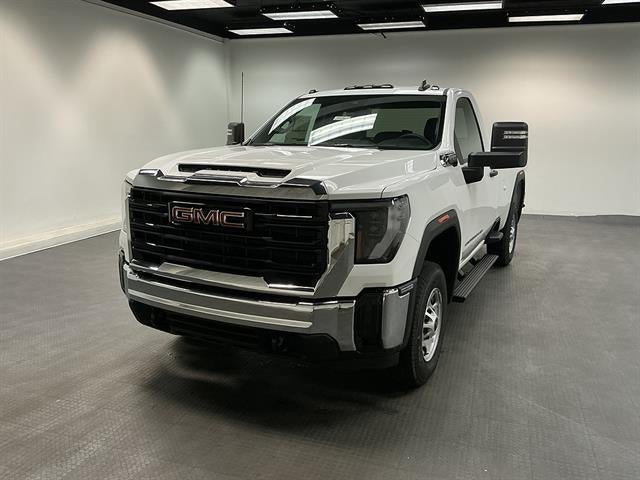 Summit White 2026 GMC Sierra 2500HD Pickup Truck Four-Wheel Drive Automatic