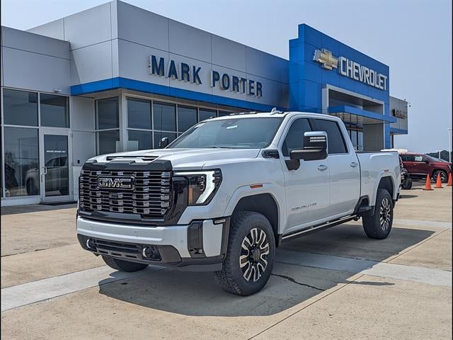 Summit White 2026 GMC Sierra 2500HD Pickup Truck Four-Wheel Drive Automatic