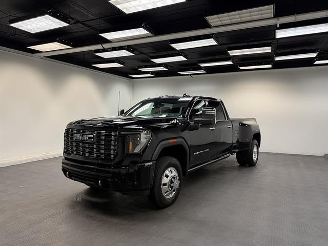 Onyx Black 2026 GMC Sierra 3500HD Pickup Truck Four-Wheel Drive Automatic