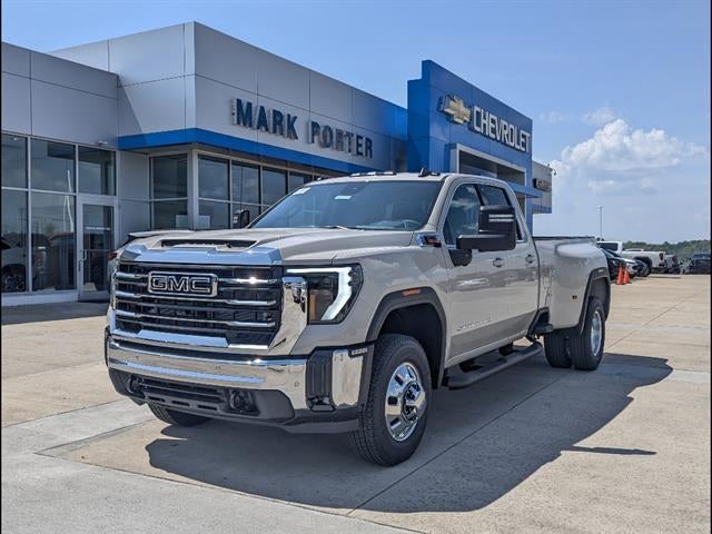 Coastal Dune 2026 GMC Sierra 3500HD Pickup Truck Four-Wheel Drive Automatic