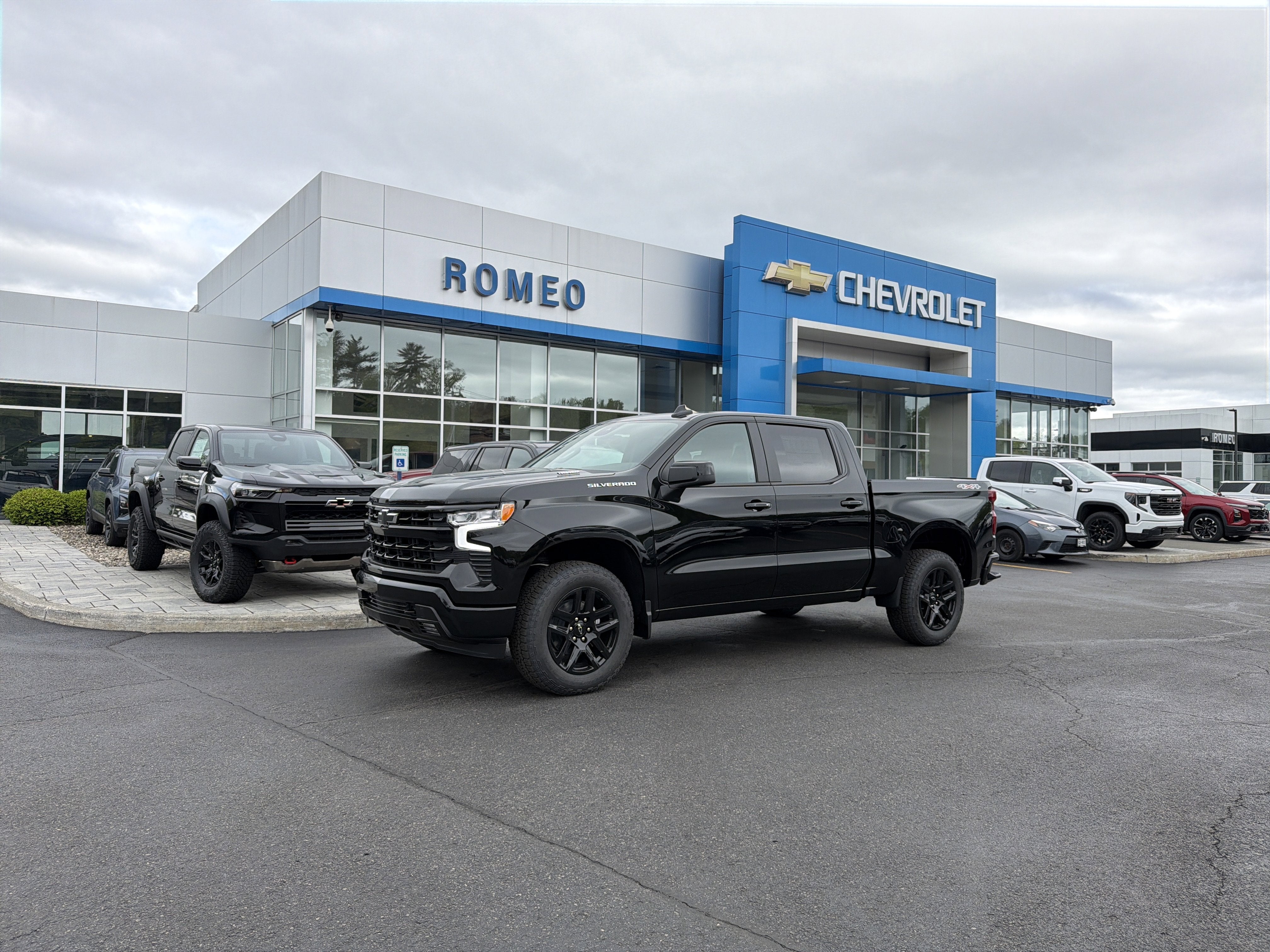 Black 2026 Chevrolet Silverado 1500 Pickup Truck Four-Wheel Drive Automatic