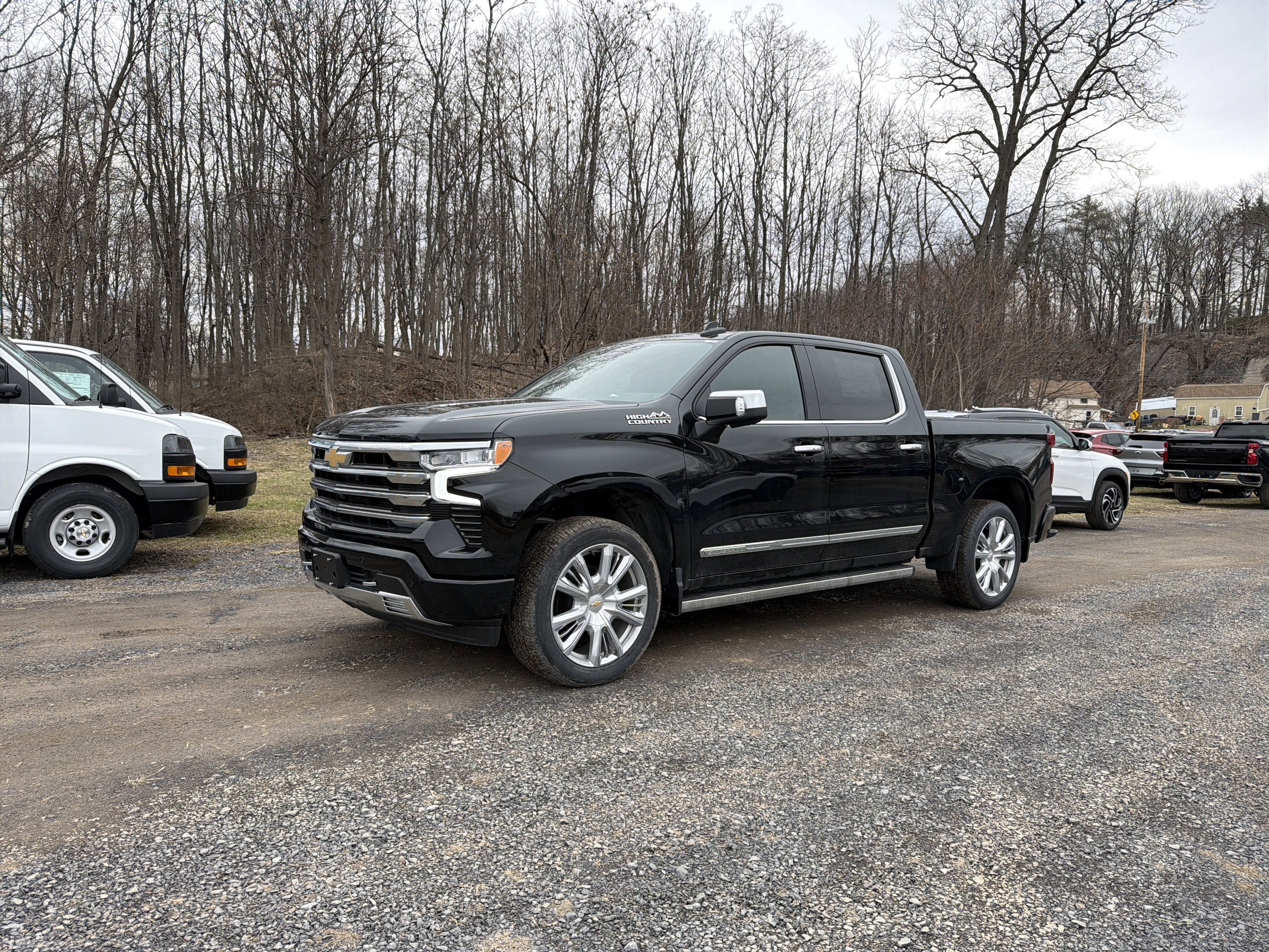 2026 Chevrolet Silverado 1500 High Country Crew Cab 4WD