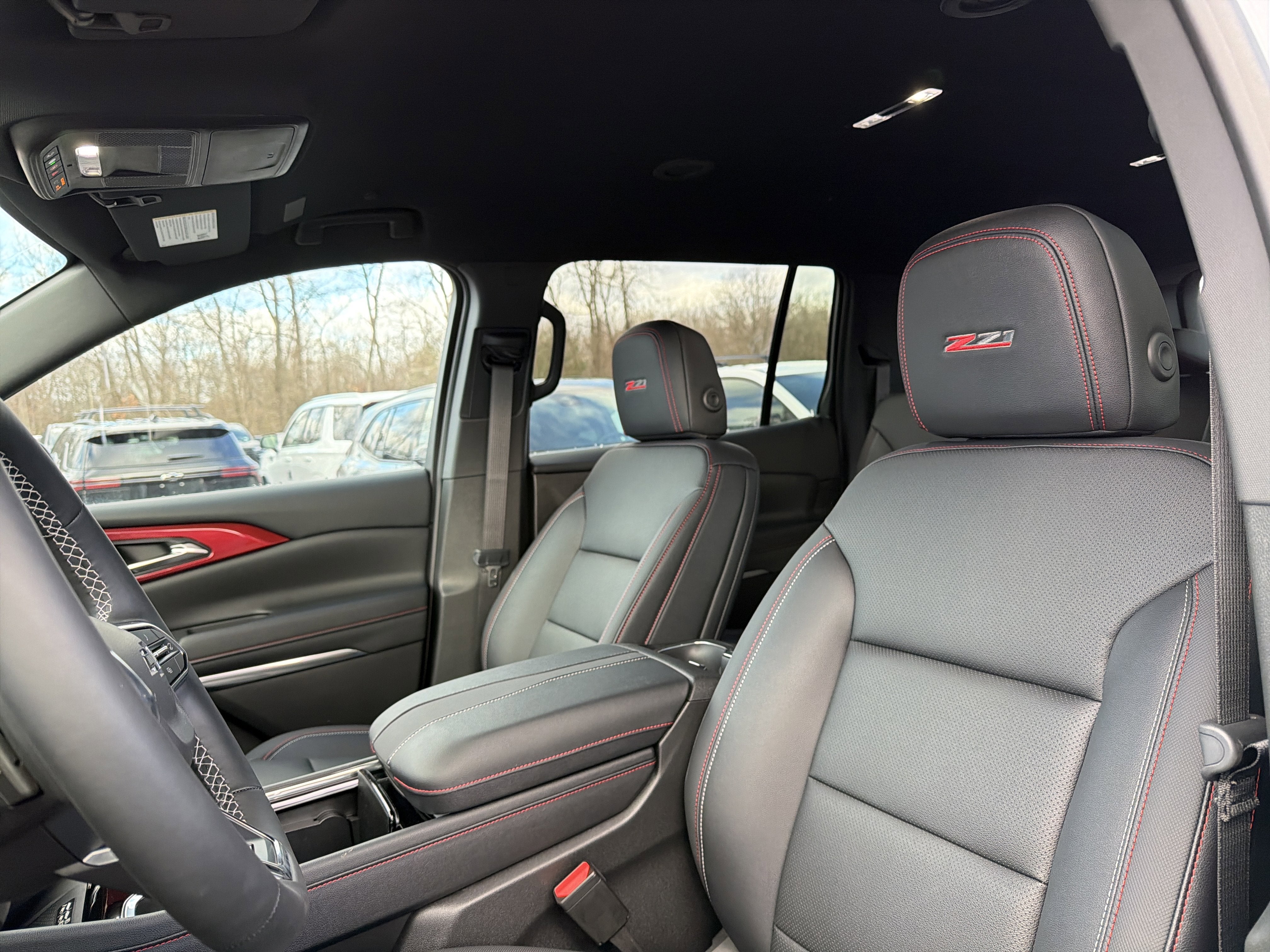 View vehicle photo 7