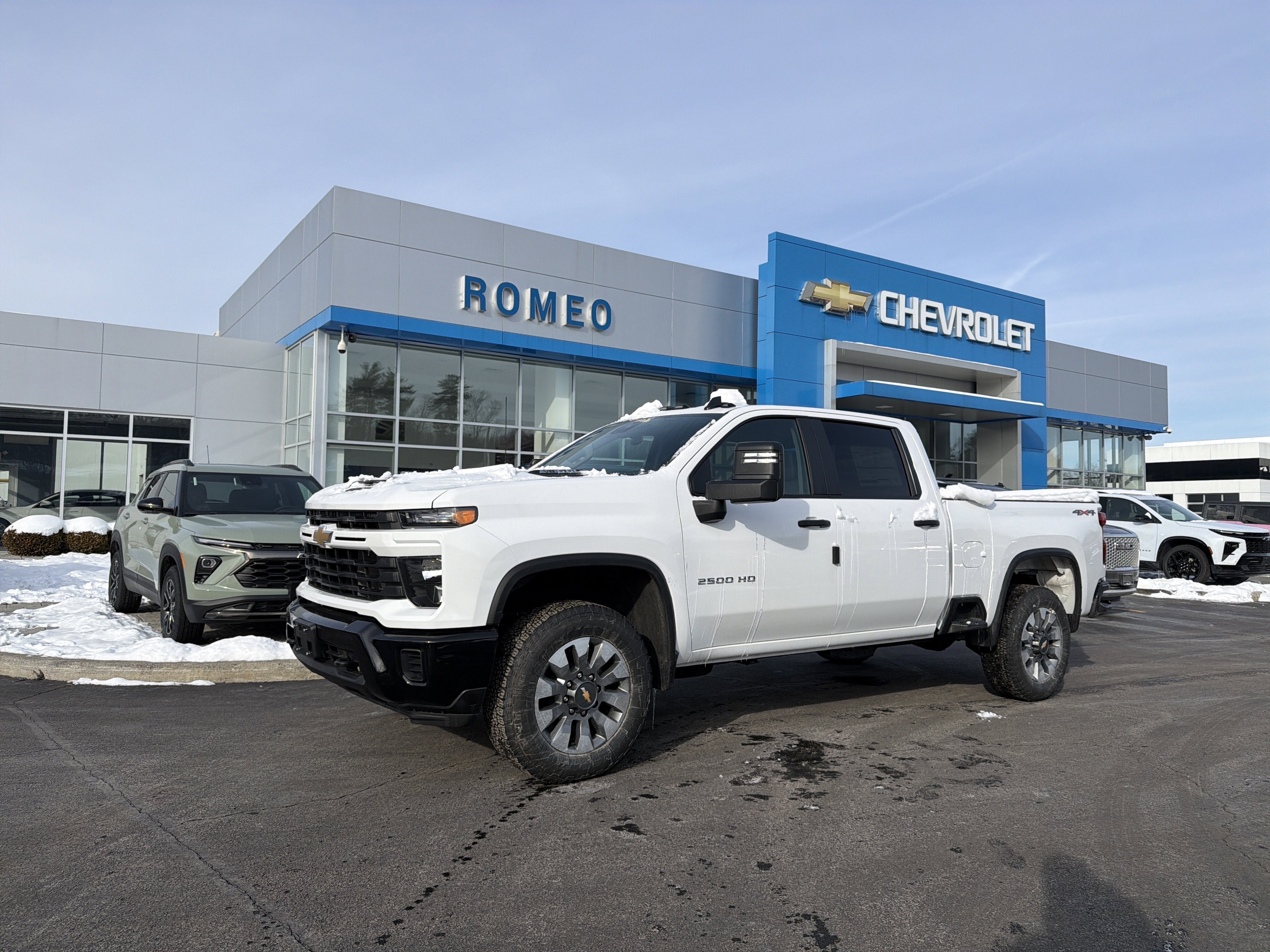 2026 Chevrolet Silverado 2500HD Custom Crew Cab 4WD