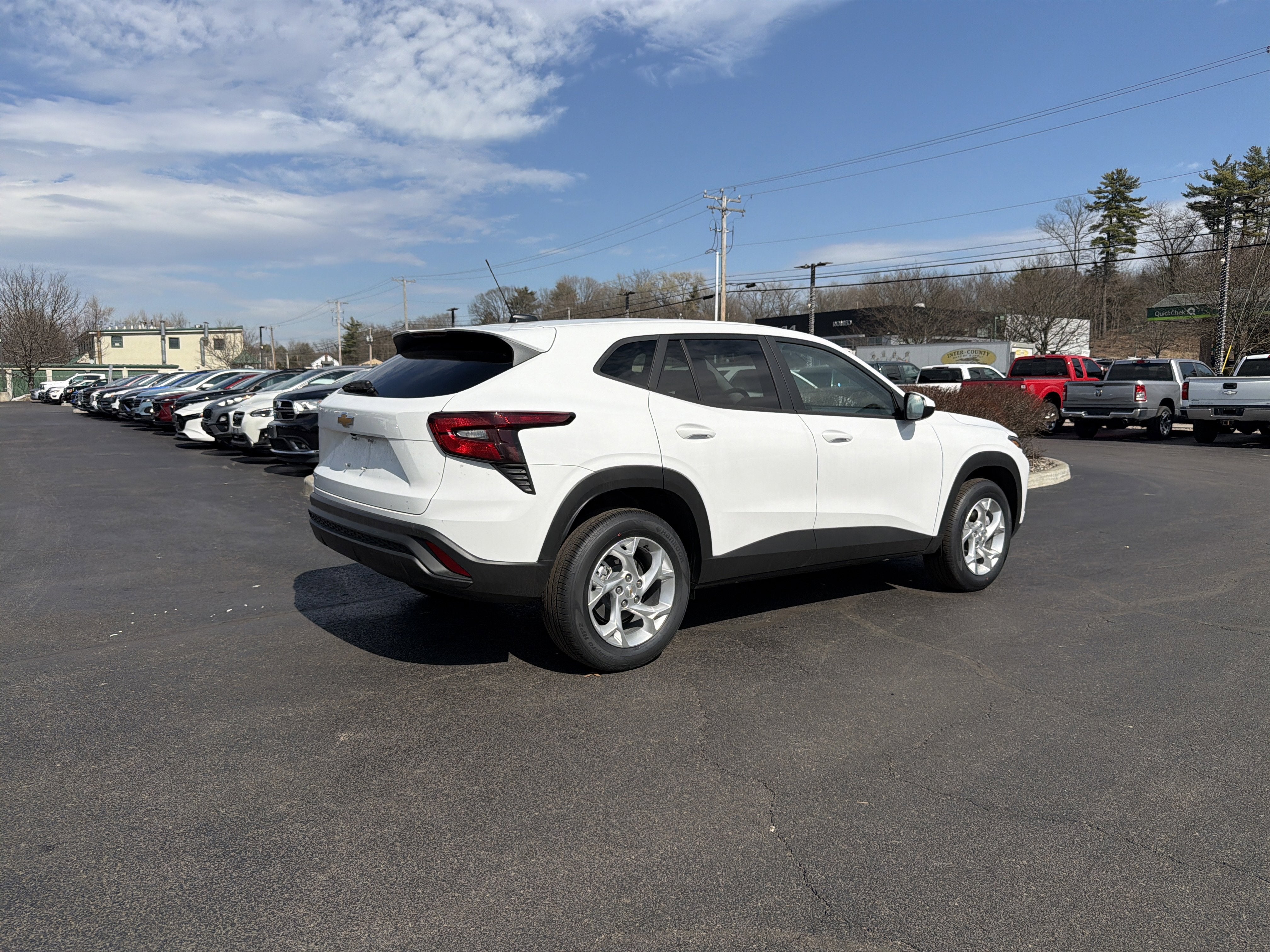 View vehicle photo 6