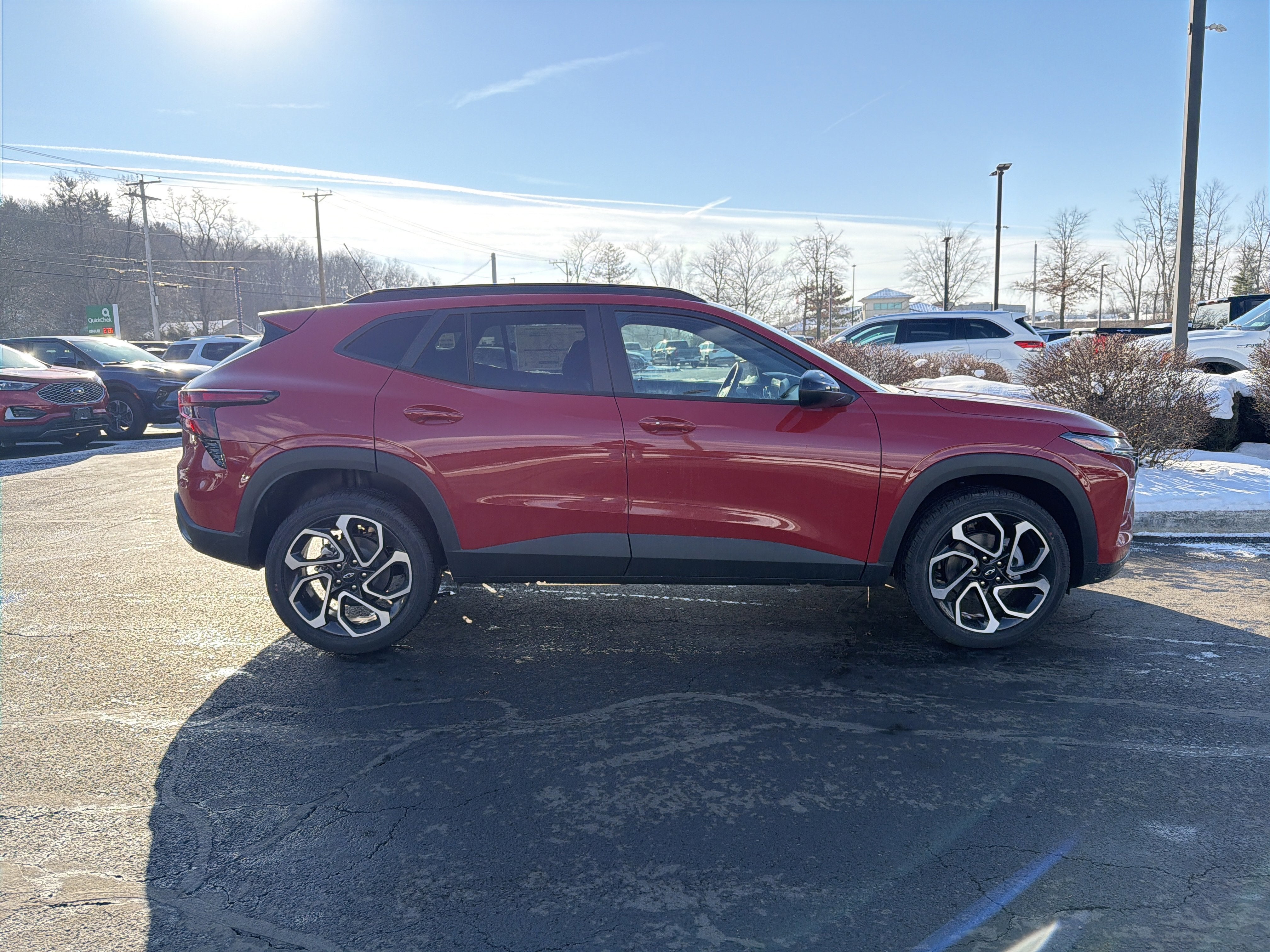 View vehicle photo 4