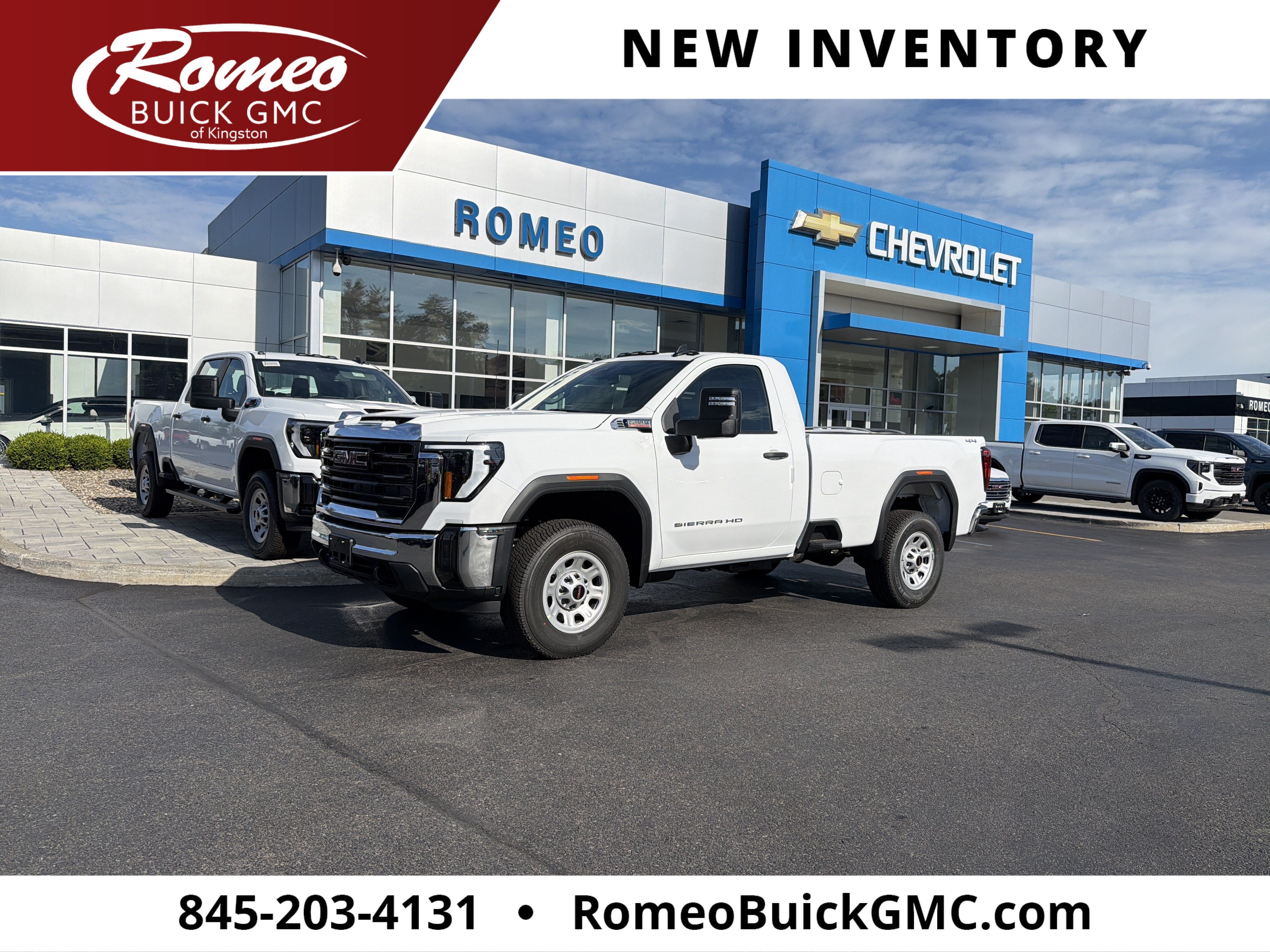 Summit White 2026 GMC Sierra 2500HD Pickup Truck Four-Wheel Drive Automatic