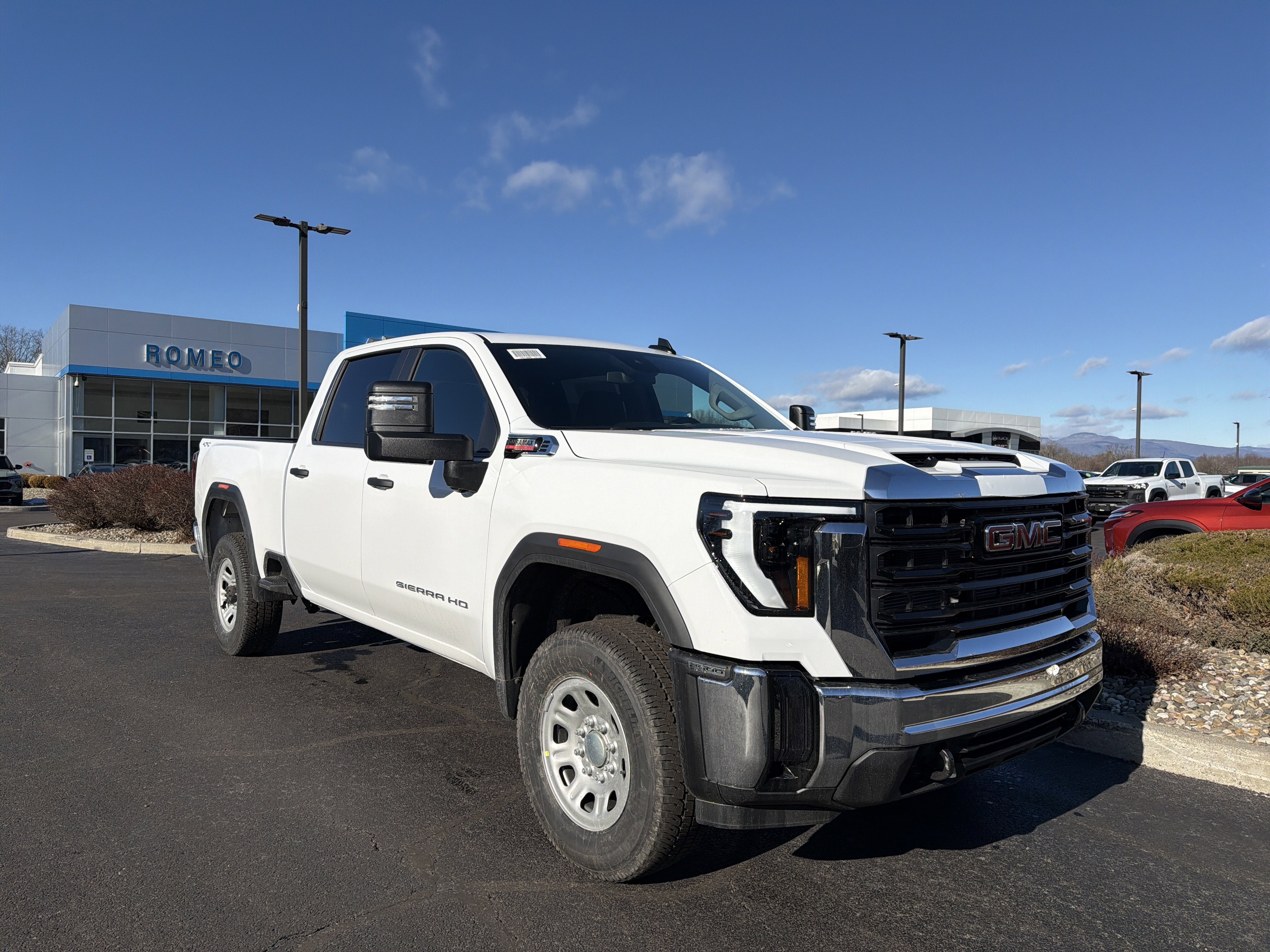 View vehicle photo 3