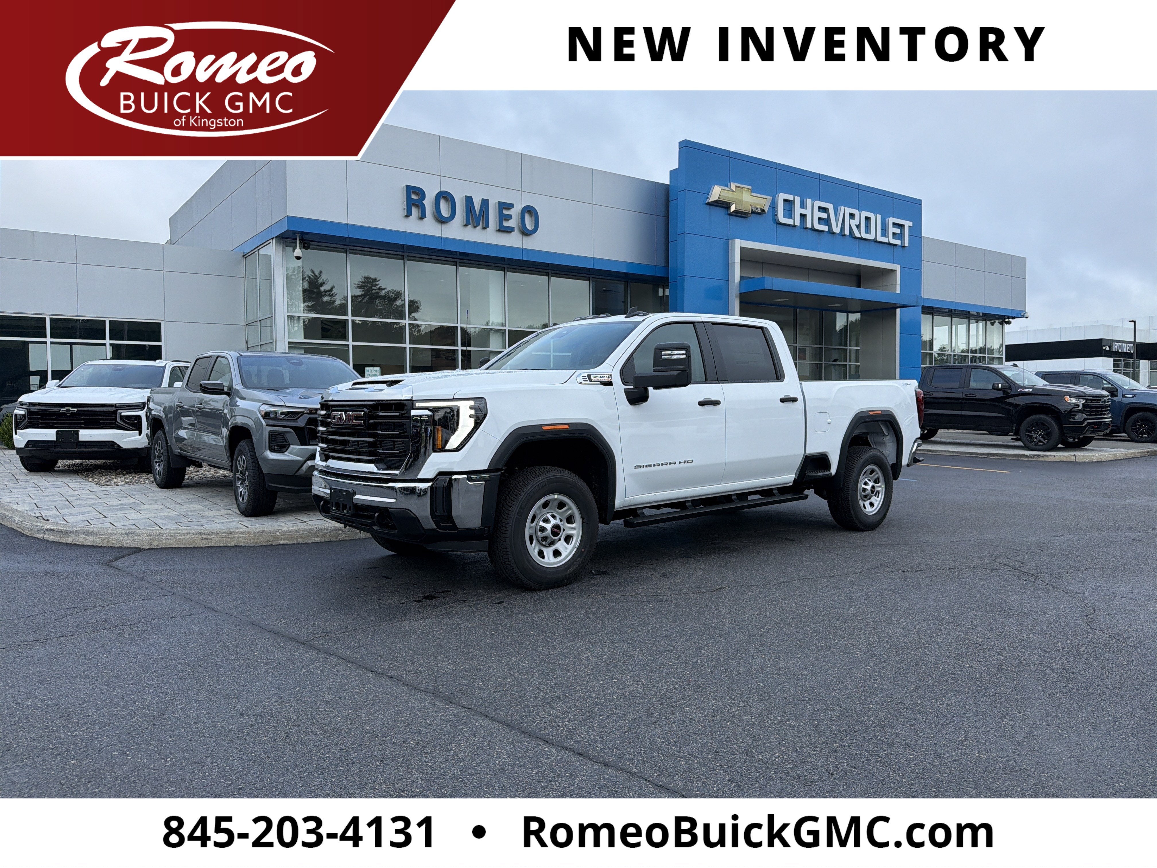Summit White 2026 GMC Sierra 3500HD Pickup Truck Four-Wheel Drive Automatic