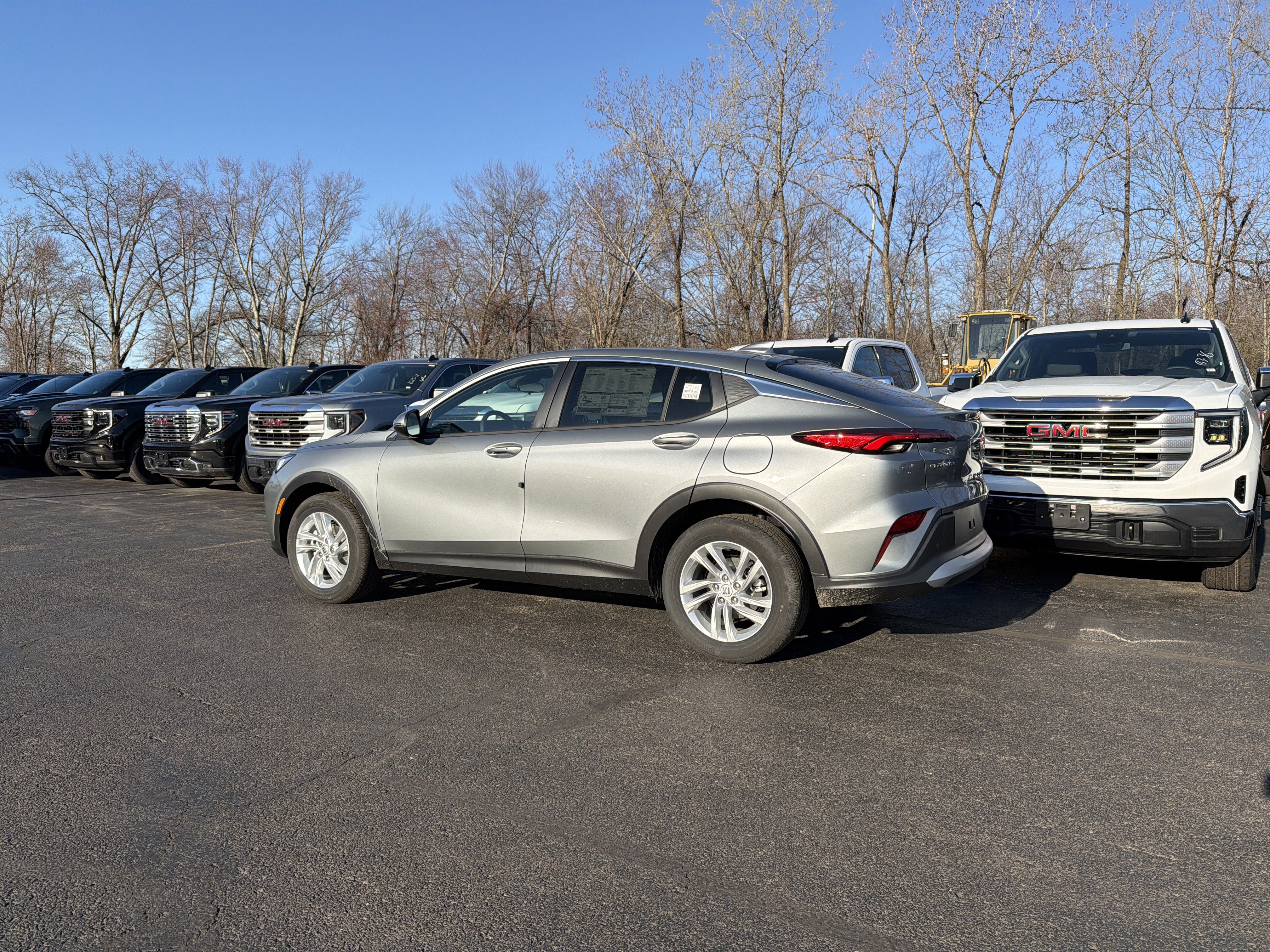 View vehicle photo 4