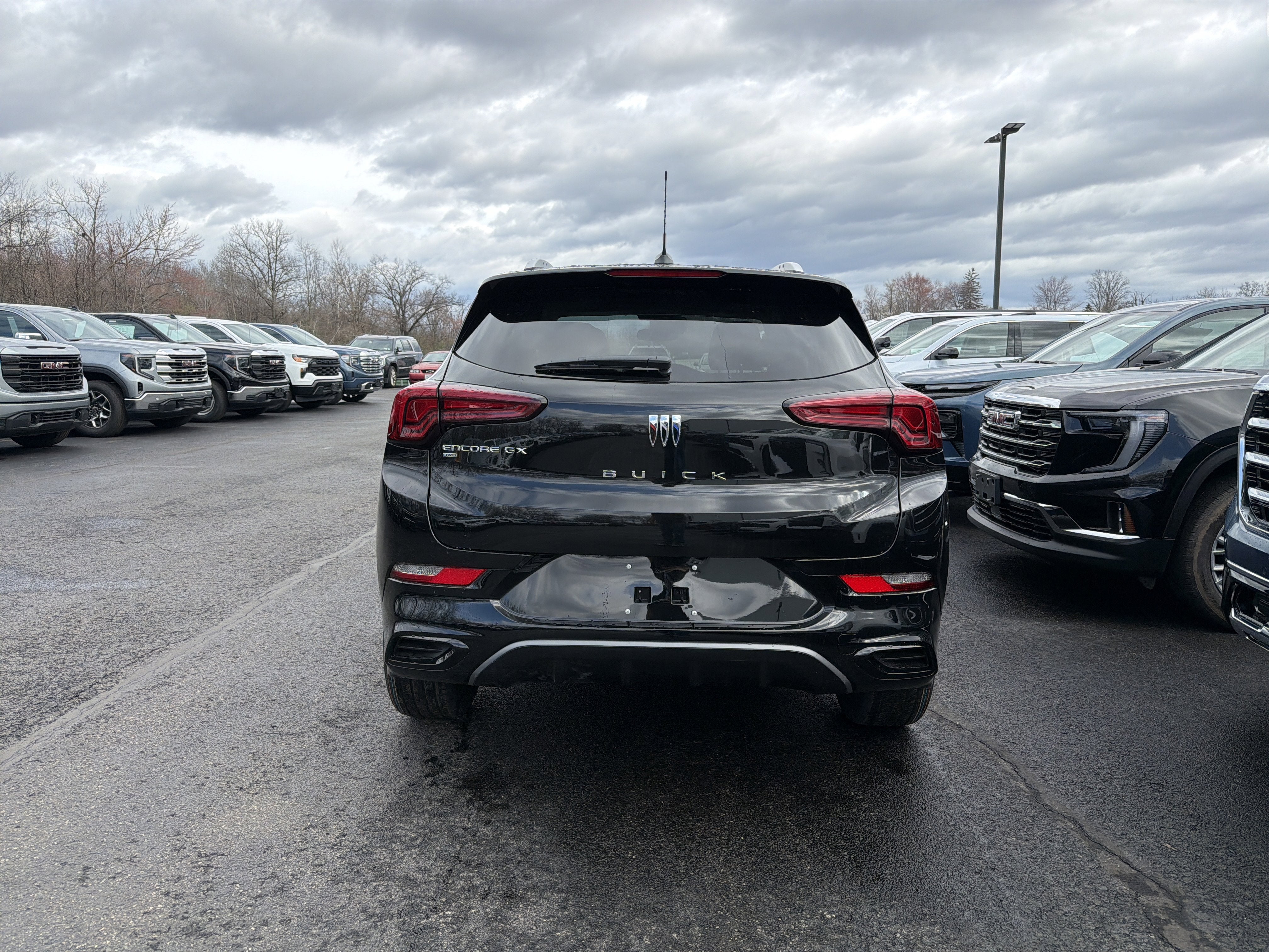 View vehicle photo 3