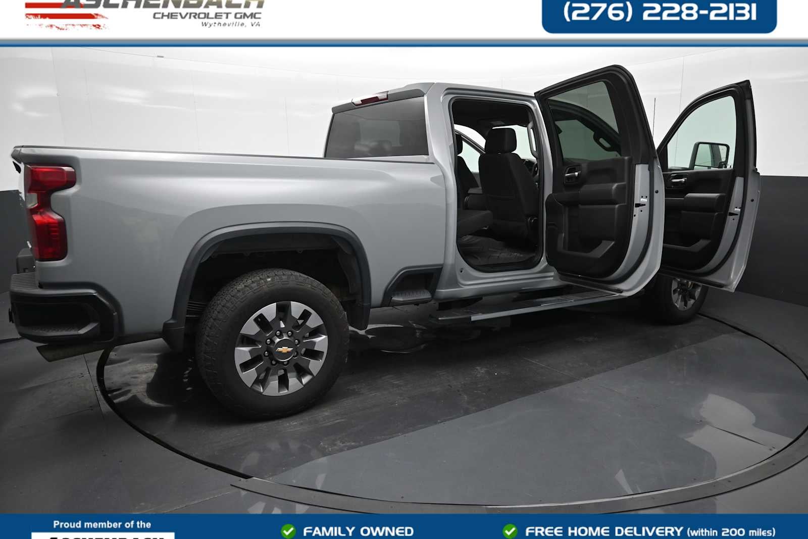  2024 Chevrolet Silverado 2500HD Custom Crew Cab 4WD   