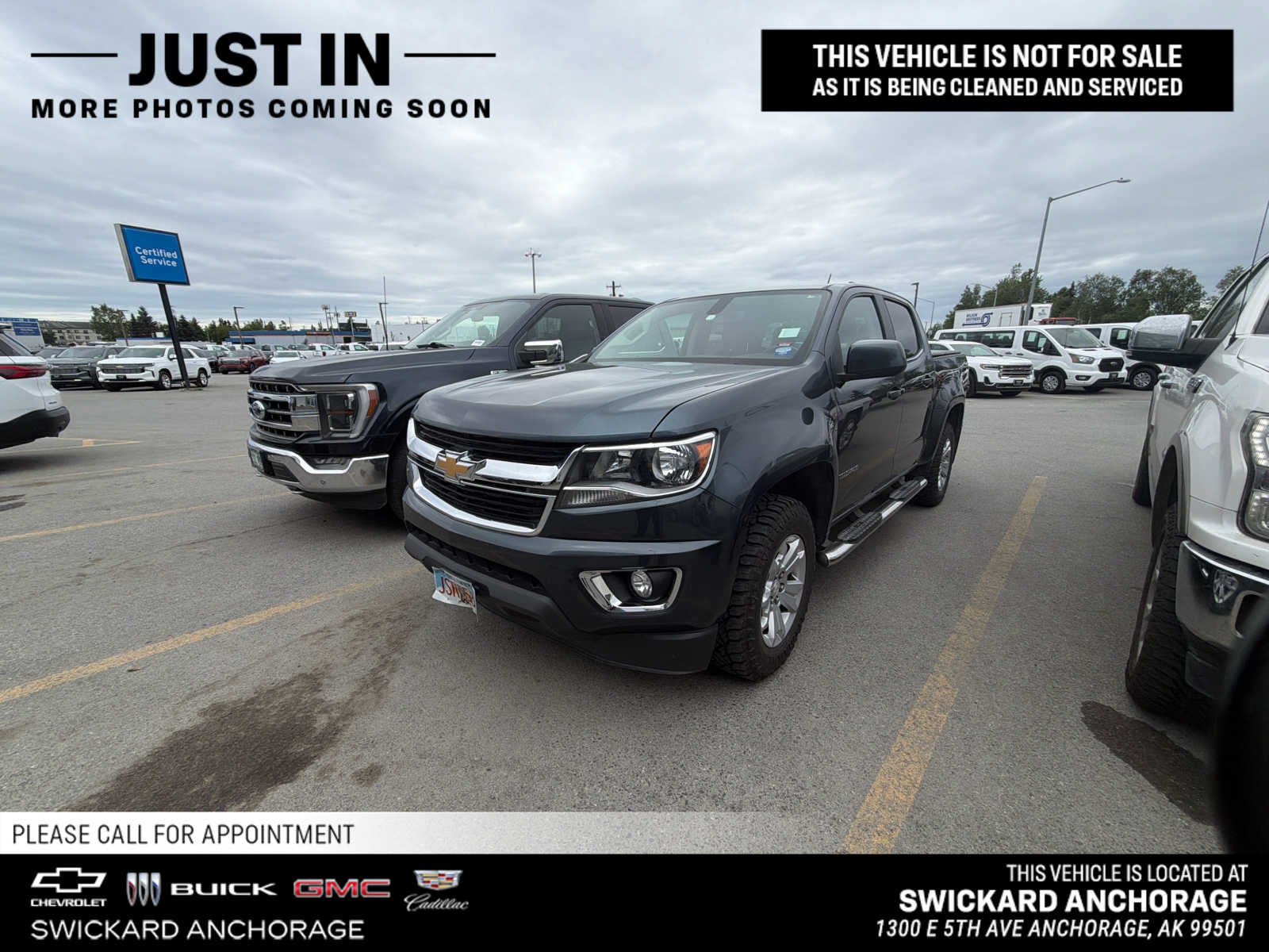 Shadow Gray Metallic 2019 Chevrolet Colorado Pickup Truck Four-Wheel Drive Automatic