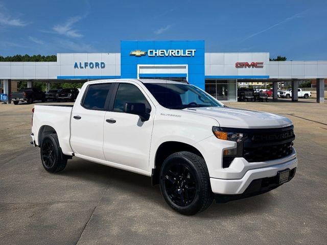 Summit White 2026 Chevrolet Silverado 1500 Pickup Truck 4X2 Automatic