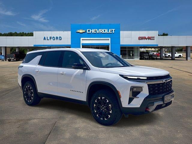 Polar White Tricoat 2027 Chevrolet Traverse SUV / Crossover Four-Wheel Drive Automatic