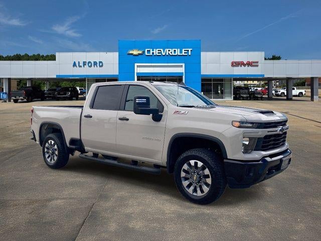 White Sands 2026 Chevrolet Silverado 2500HD Pickup Truck Four-Wheel Drive Automatic