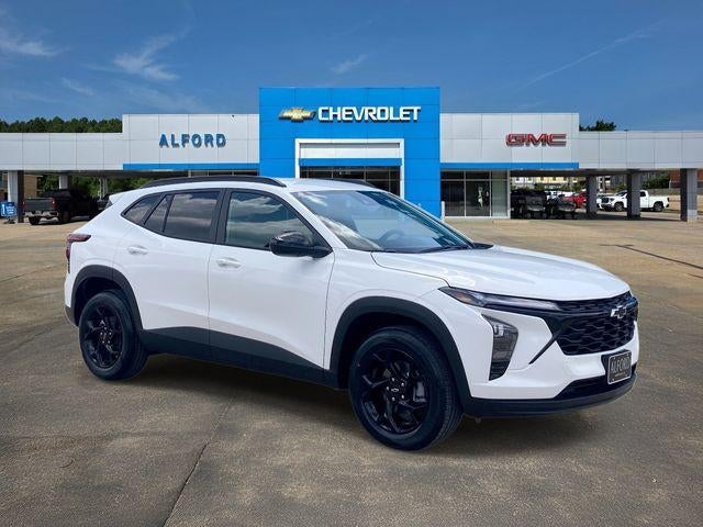Summit White 2026 Chevrolet Trax SUV / Crossover Front-Wheel Drive Automatic