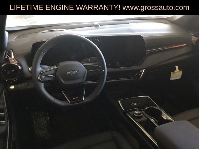 View vehicle photo 3