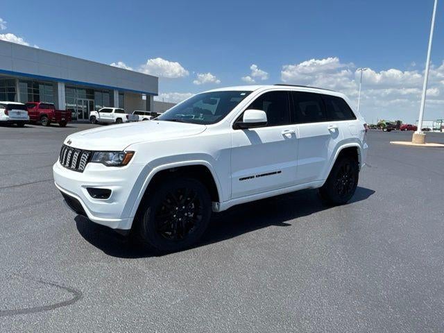 Bright White Clea 2022 Jeep Grand Cherokee SUV / Crossover Four-Wheel Drive Automatic
