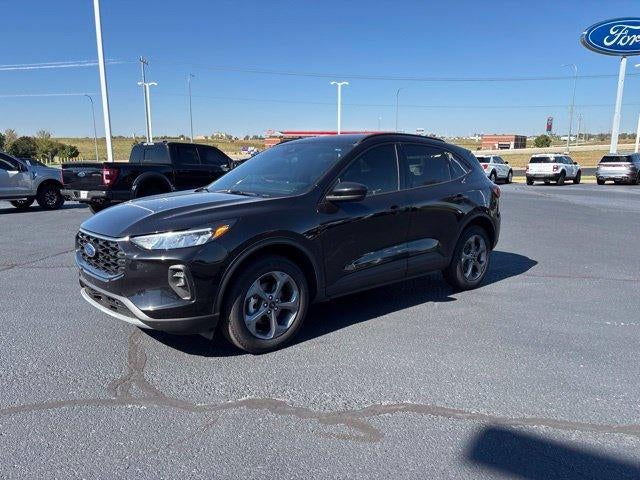  2025 Ford Escape ST-Line Select AWD   