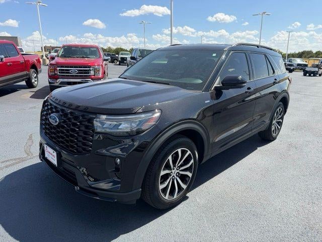 Agate Black Metal 2026 Ford Explorer SUV / Crossover All-Wheel Drive Automatic