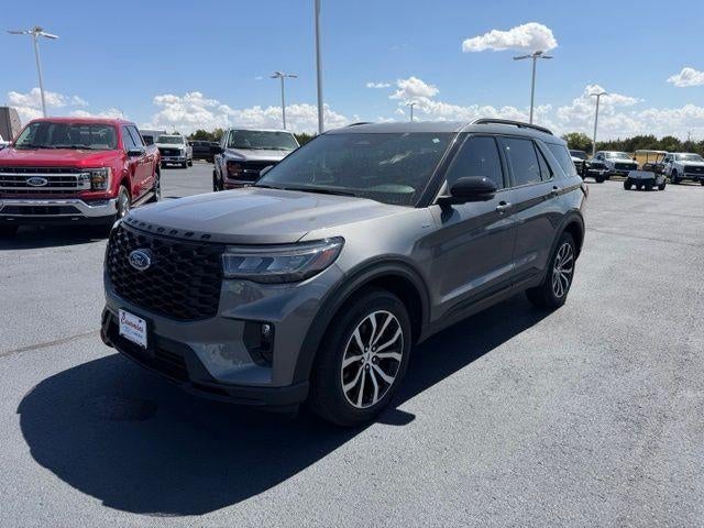  2025 Ford Explorer ST-Line AWD   