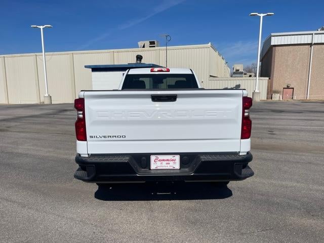 View vehicle photo 6