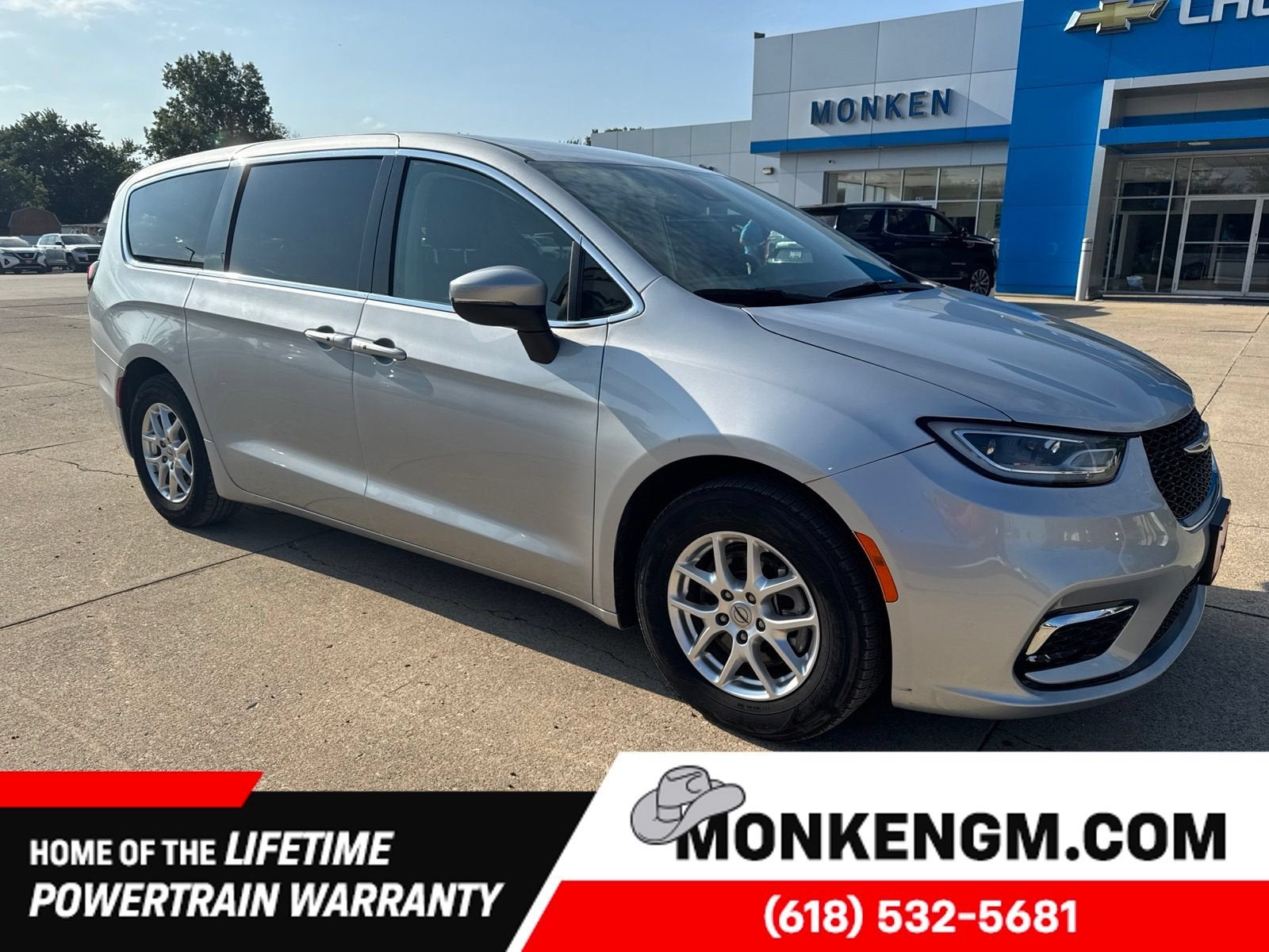 2023 Chrysler Pacifica Touring L FWD