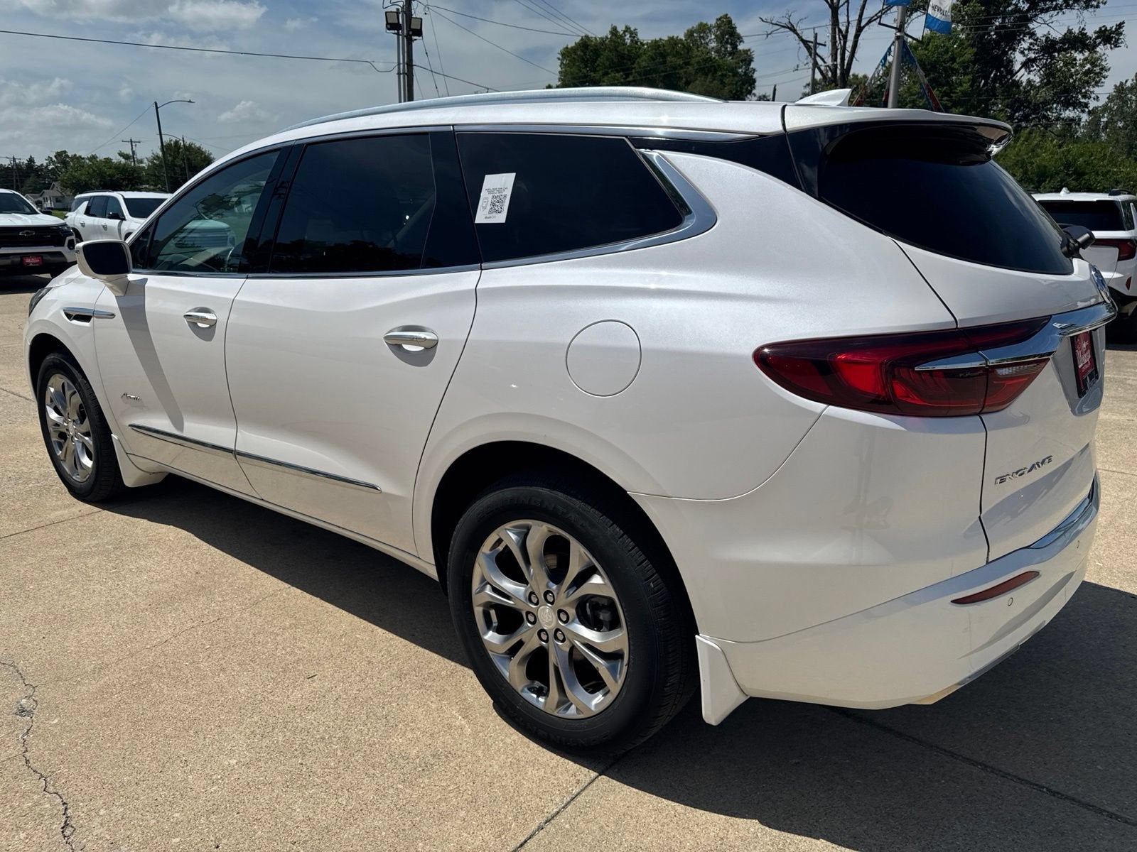 View vehicle photo 5