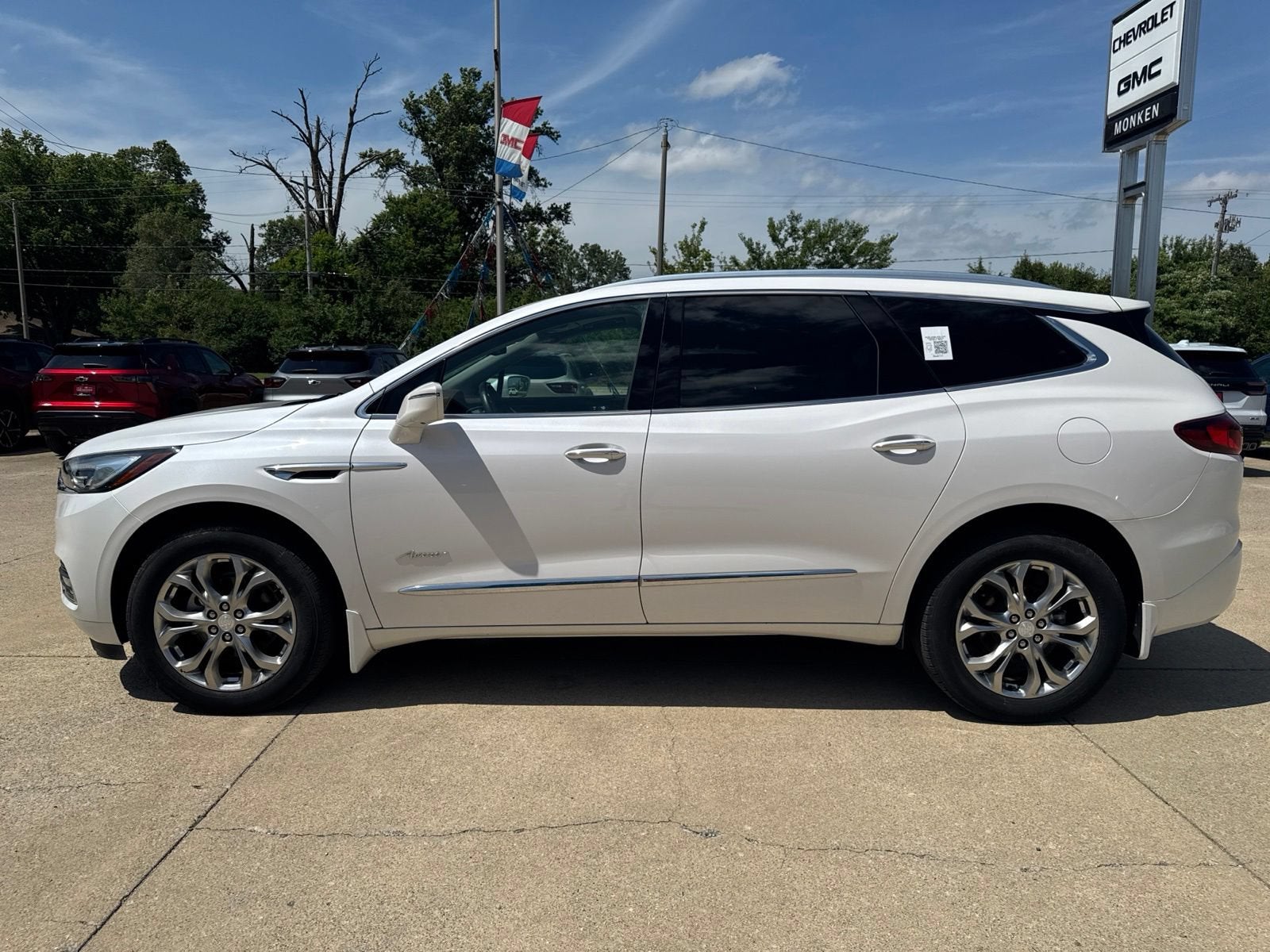 View vehicle photo 6