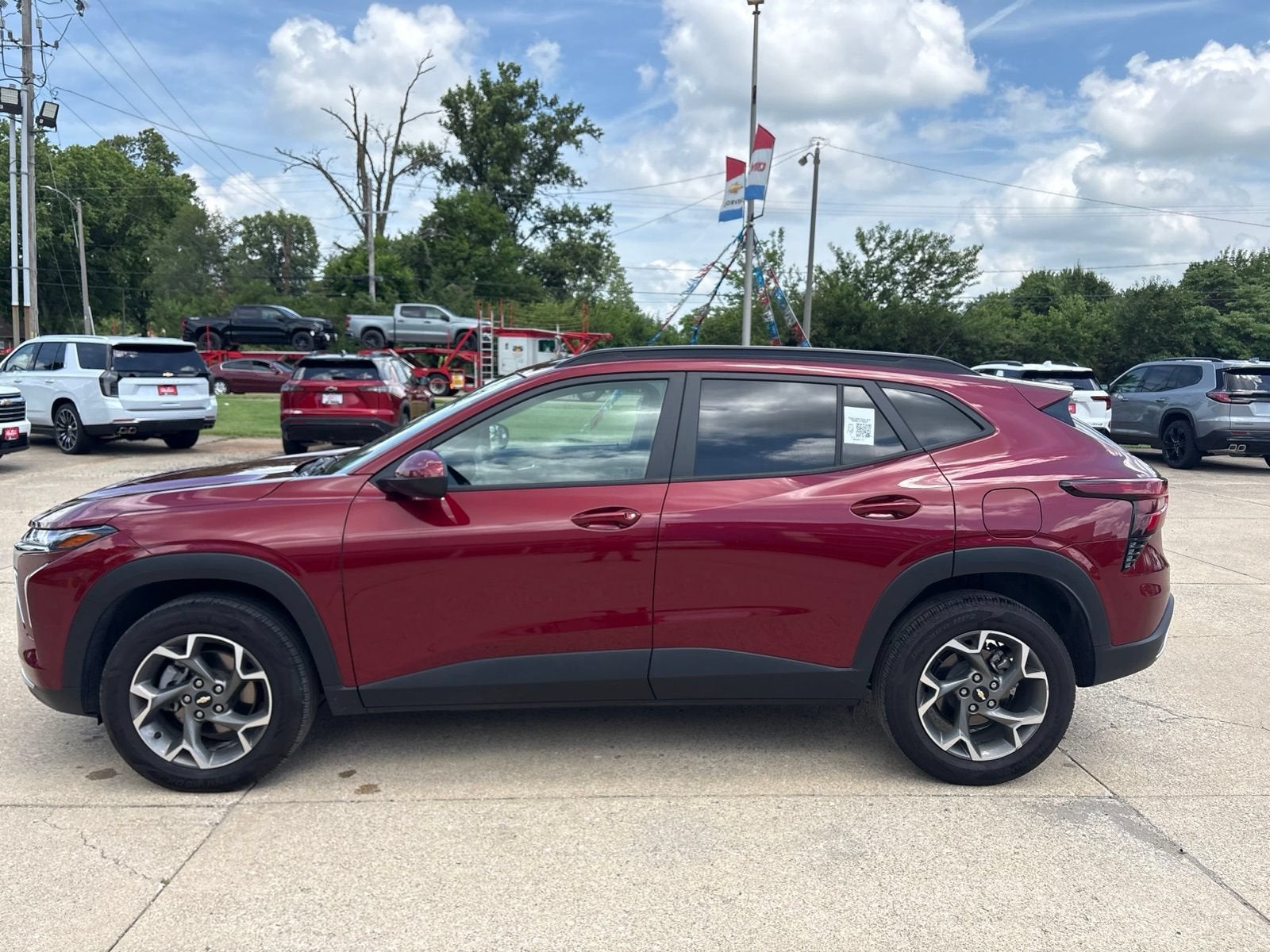 View vehicle photo 6