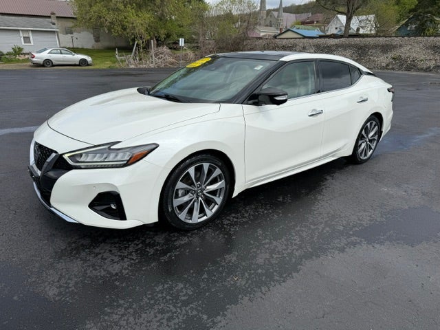  2022 Nissan Maxima Platinum FWD   