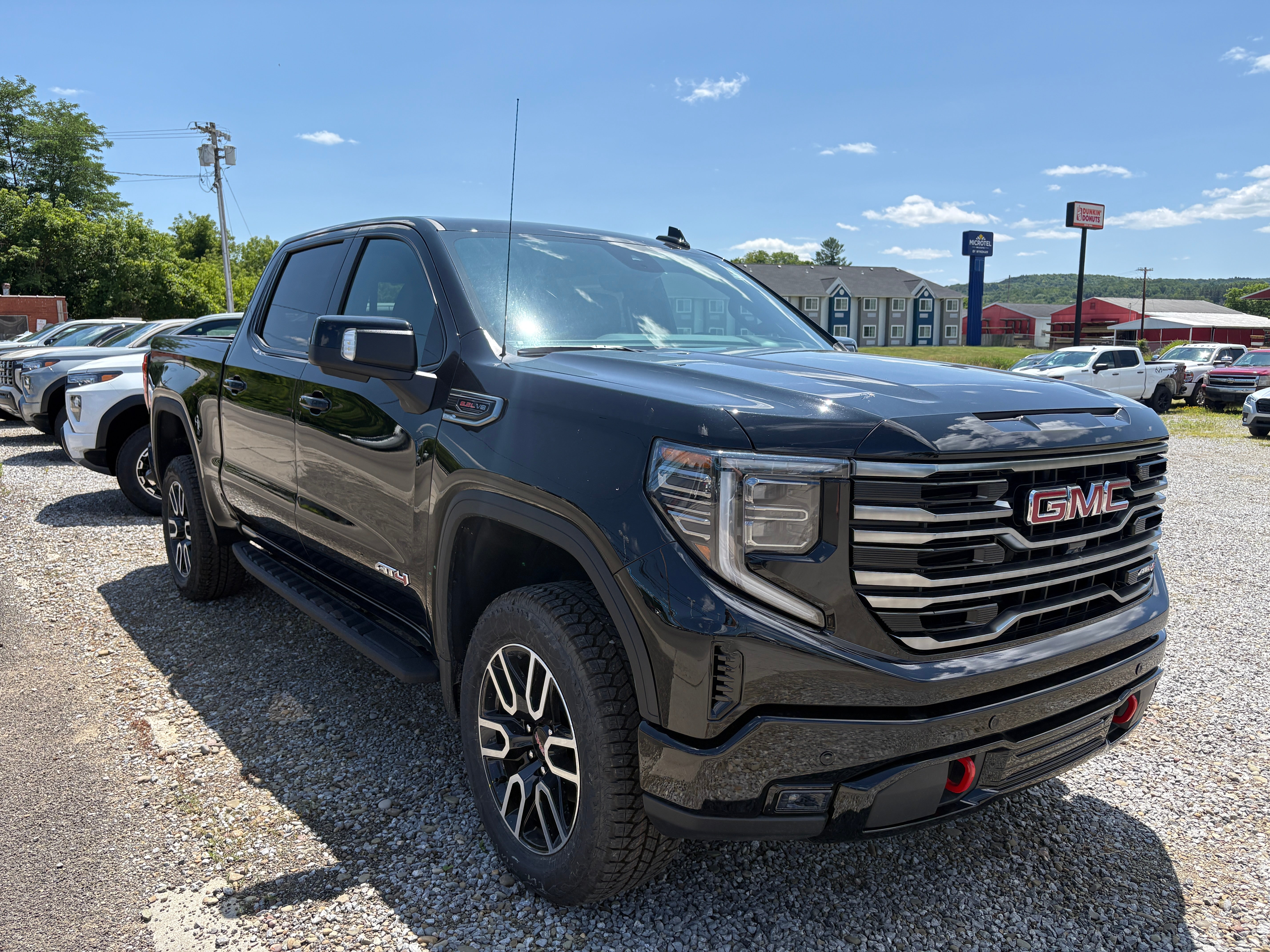 Onyx Black 2026 GMC Sierra 1500 Pickup Truck Four-Wheel Drive Automatic