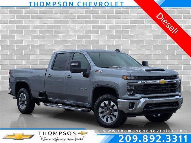 Sterling Gray Metallic 2026 Chevrolet Silverado 2500HD Pickup Truck Four-Wheel Drive Automatic