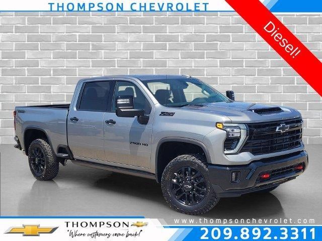 Sterling Gray Metallic 2026 Chevrolet Silverado 2500HD Pickup Truck Four-Wheel Drive Automatic