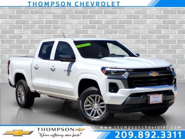 Summit White 2026 Chevrolet Colorado Pickup Truck 4X2 Automatic