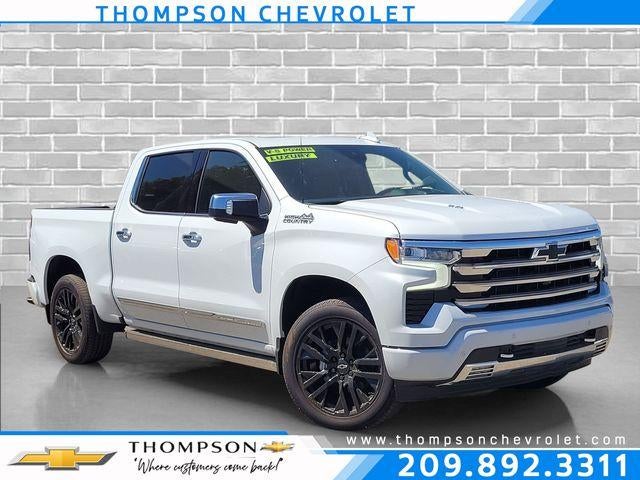 Polar White Tricoat 2026 Chevrolet Silverado 1500 Pickup Truck Four-Wheel Drive Automatic