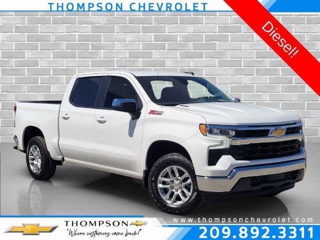 Summit White 2026 Chevrolet Silverado 1500 Pickup Truck Four-Wheel Drive Automatic