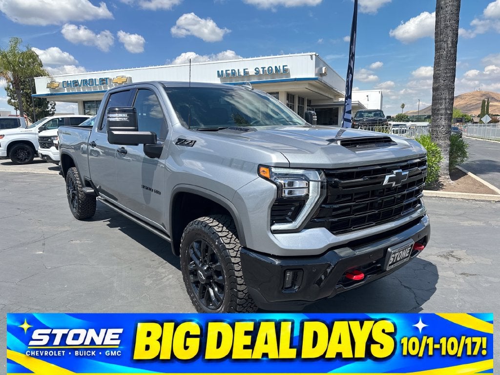 Sterling Gray Metallic 2026 Chevrolet Silverado 3500HD Pickup Truck Four-Wheel Drive Automatic