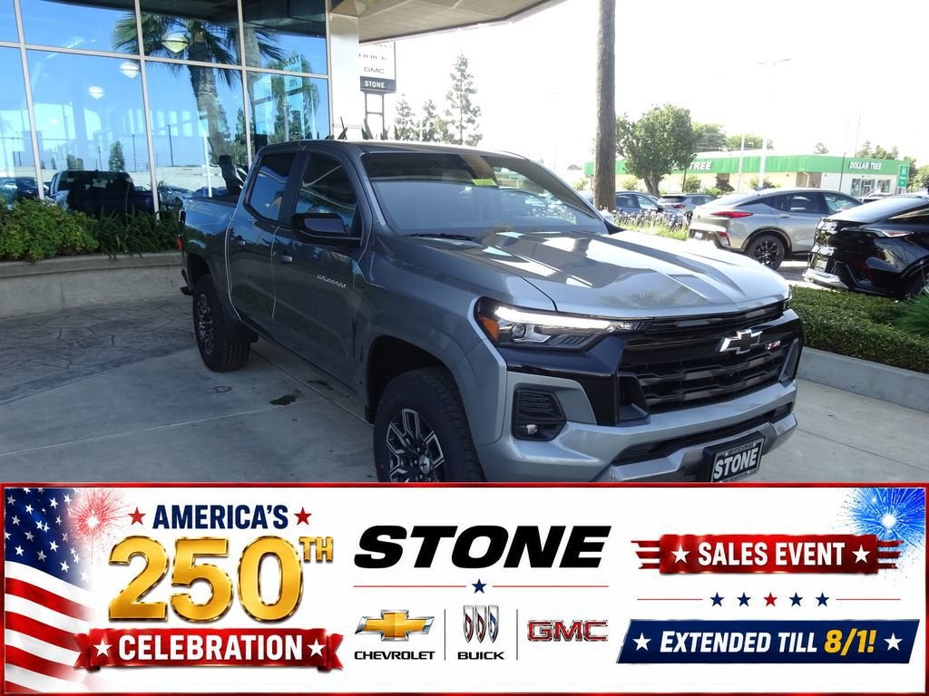 Sterling Gray Metallic 2026 Chevrolet Colorado Pickup Truck Four-Wheel Drive Automatic