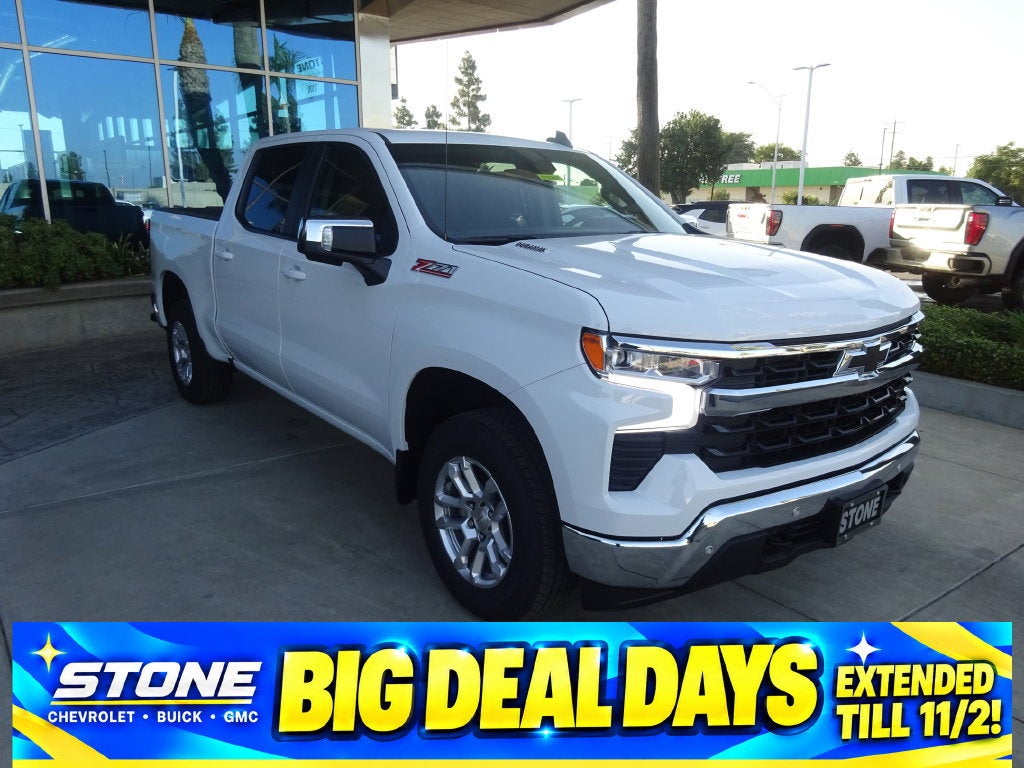 Summit White 2026 Chevrolet Silverado 1500 Pickup Truck Four-Wheel Drive Automatic