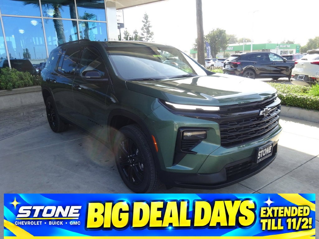 Trillium Green Metallic 2027 Chevrolet Traverse SUV / Crossover Front-Wheel Drive Automatic