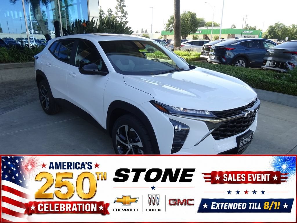 Summit White 2026 Chevrolet Trax SUV / Crossover Front-Wheel Drive Automatic