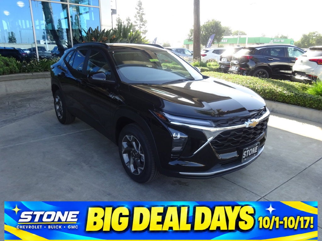Mosaic Black Metallic 2026 Chevrolet Trax SUV / Crossover Front-Wheel Drive Automatic