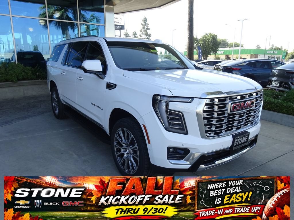Summit White 2026 GMC Yukon XL SUV / Crossover Four-Wheel Drive Automatic