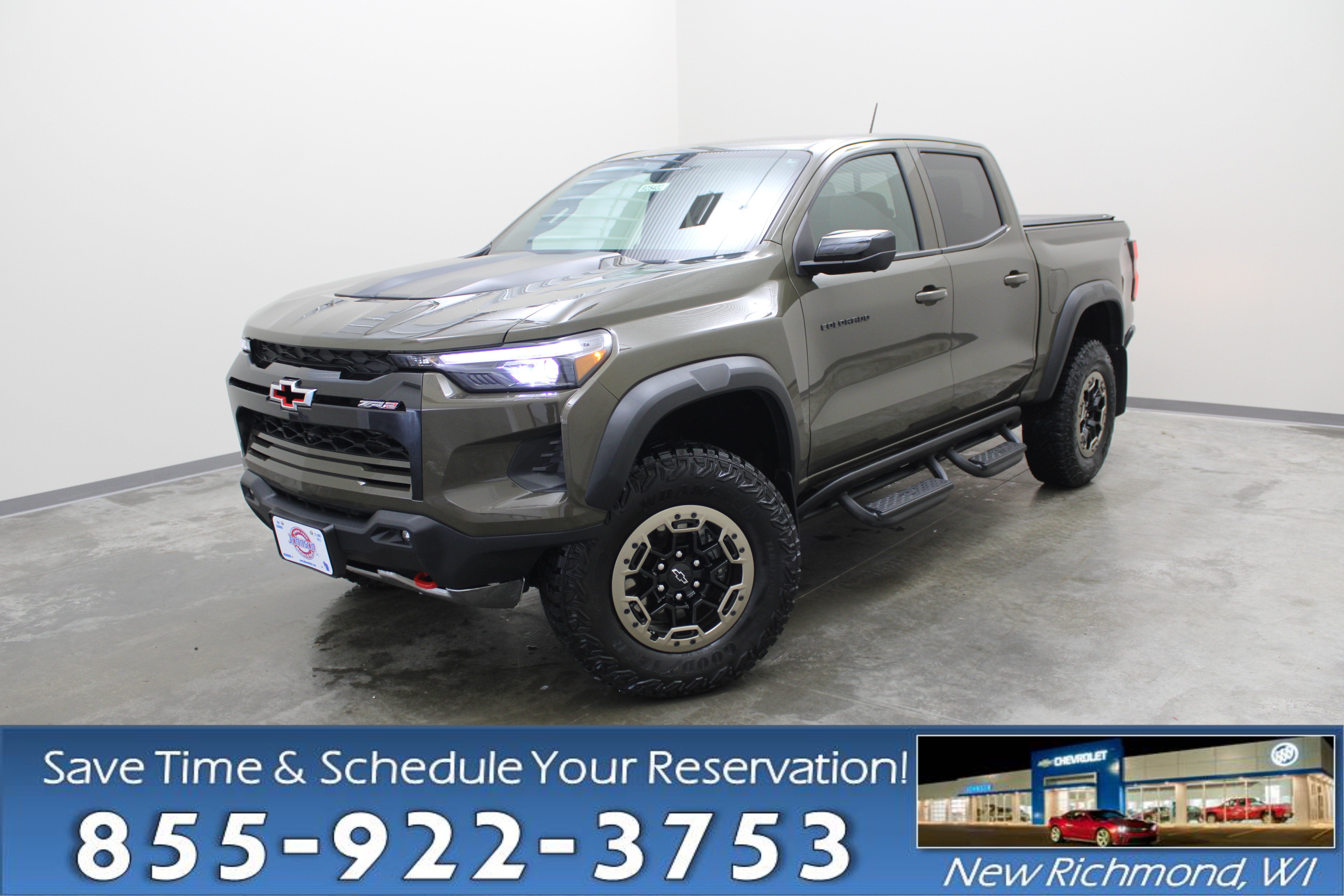 Harvest Bronze Metallic 2025 Chevrolet Colorado Pickup Truck Four-Wheel Drive Automatic
